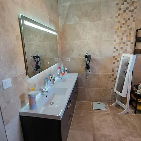 Occitane Jusqu'a 8 Personnes Max Avec Piscine A 15 Min Des Plages Vila *